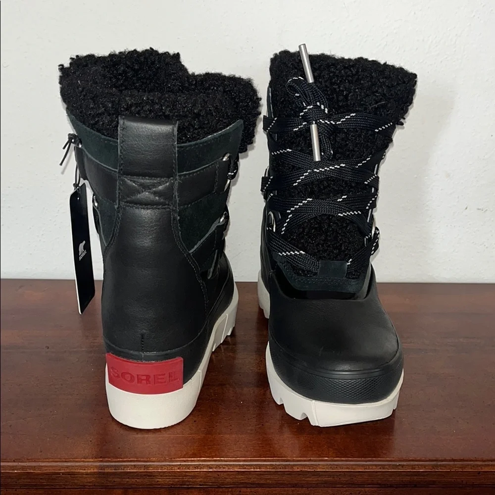 Women's Sorel Joan of Artic Black and White Winter Boots 7.5 NWT - Picture 4 of 11